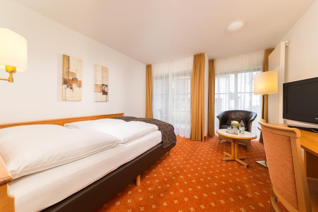 Hotel Garni Gaestehaus Am Muehlbach Ottobeuren Ngoại thất bức ảnh